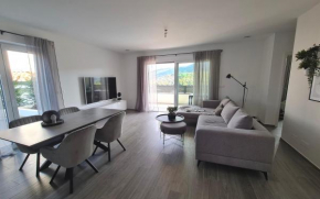 Villa Capris apartments